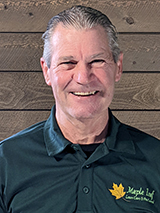 Headshot Scott Schroeder